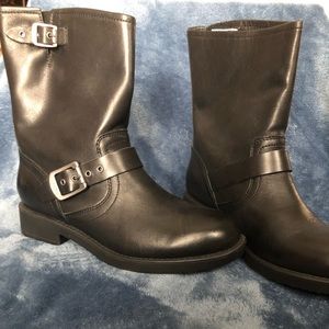 Frye Engineee Pull-On Boot Big Kid Size 4